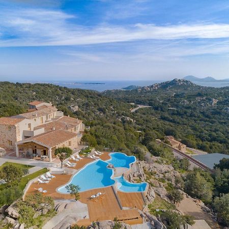 Hotel Borgo Smeraldo Арцакена Екстер'єр фото