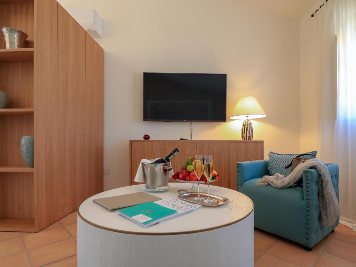 Hotel Borgo Smeraldo Арцакена Екстер'єр фото